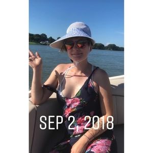 Meet your Posher, Maximus